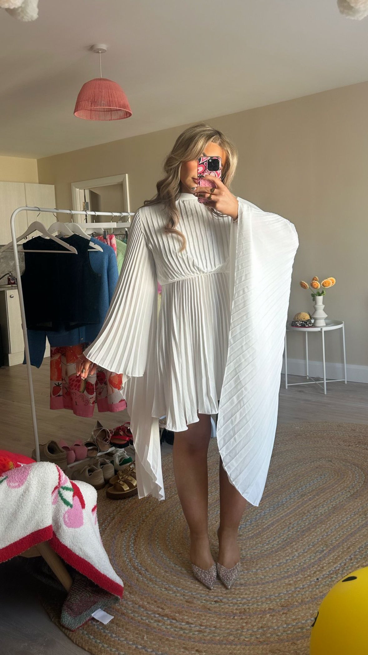 Pleated Wing Sleeve Dress - White
