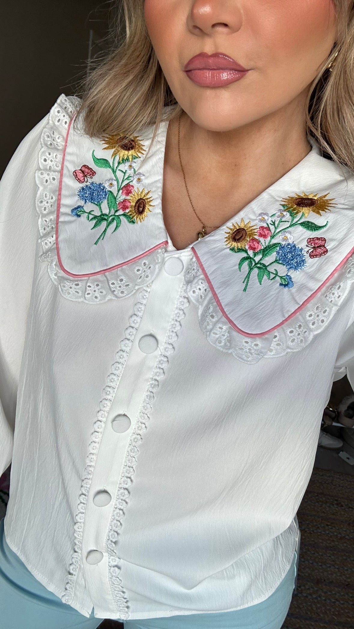 Embroidered Collar Blouse (Pre-Order est 25th Feb)