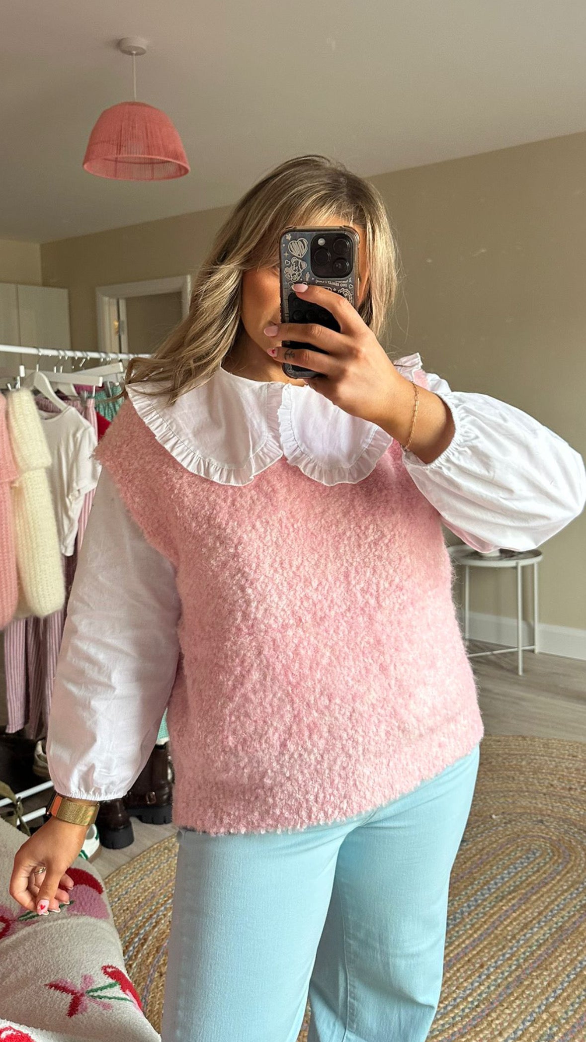 Sleeveless Knit Sweater - Pink