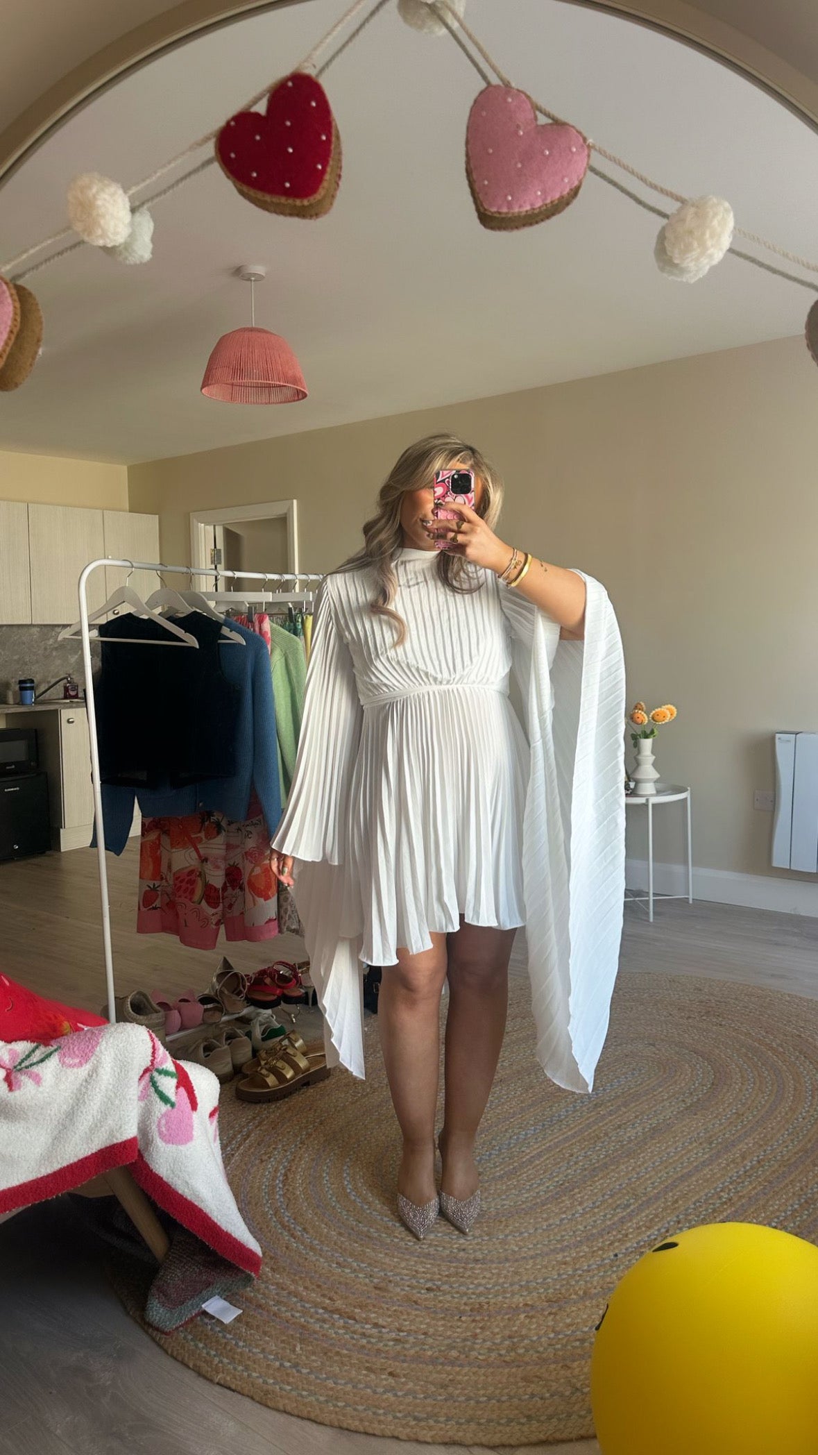 Pleated Wing Sleeve Dress - White