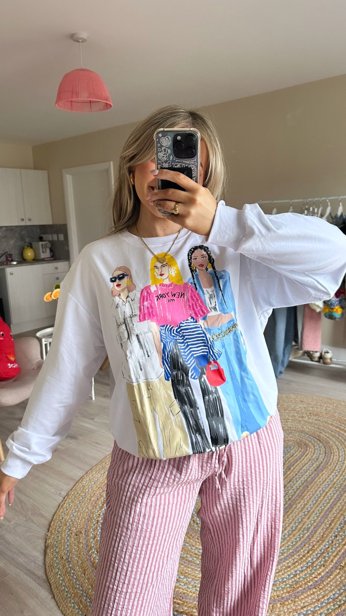 White Figure Print Sweatshirt