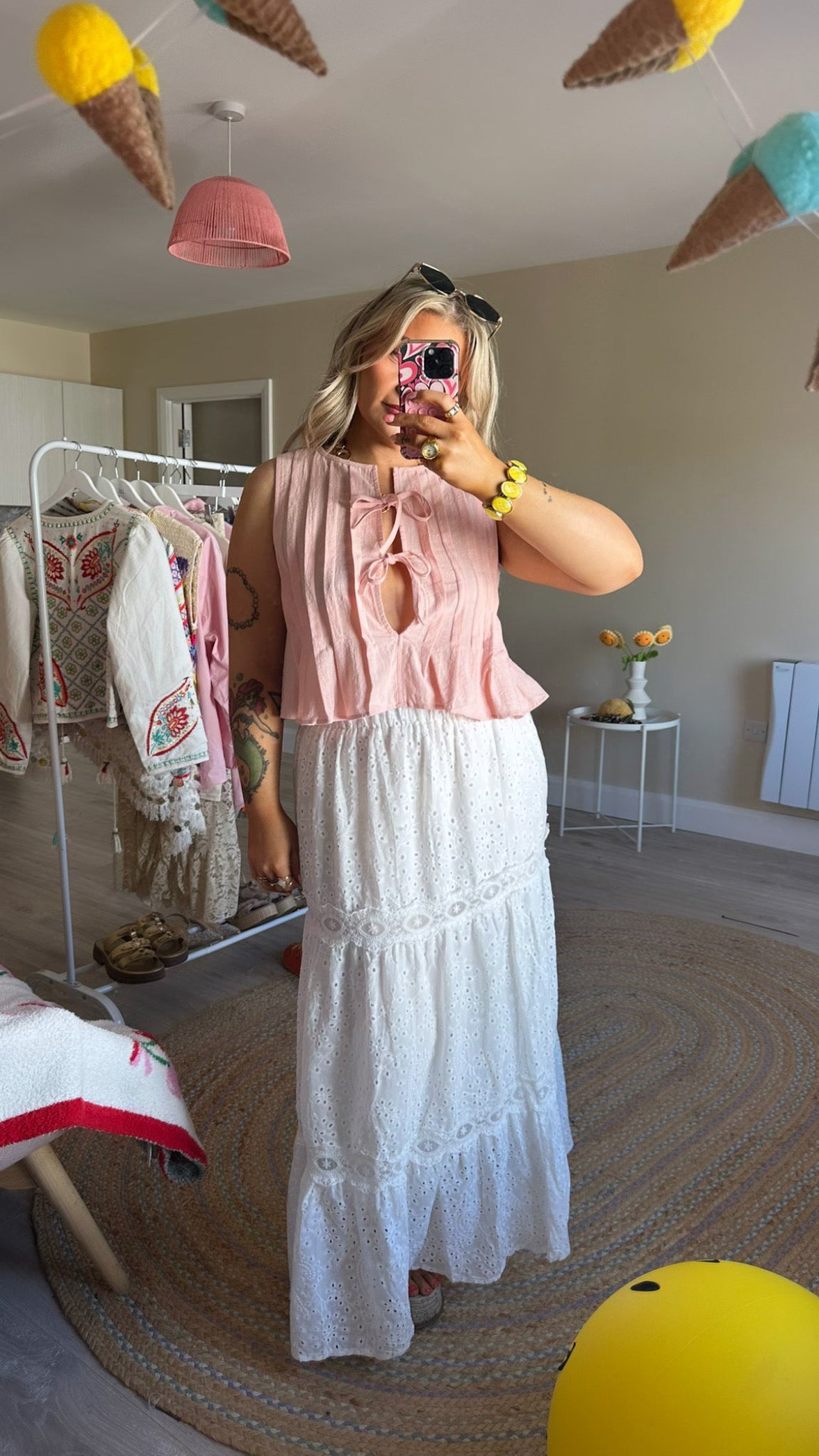Sleeveless Tie Front Cropped Blouse - Pink