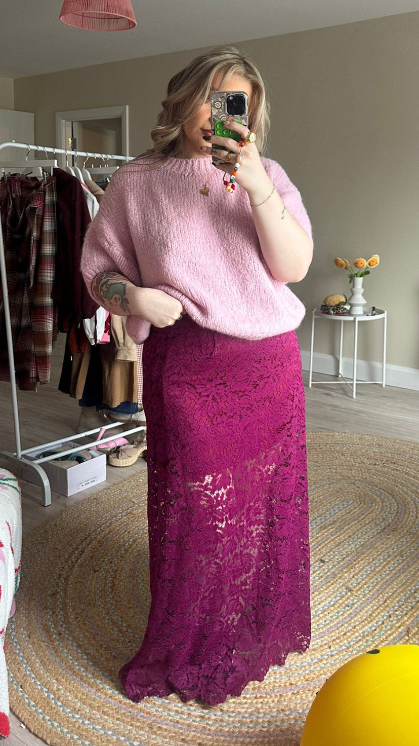 Full Lace Lined Skirt