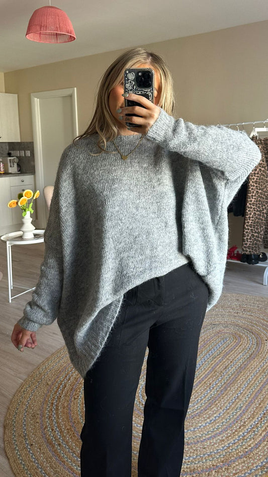 Oversized Cosy Knit Sweater - Light Grey